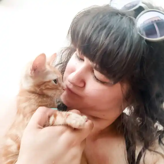 Miriam (Michos felices) Nutricionista y especialista en bienestar gatuno